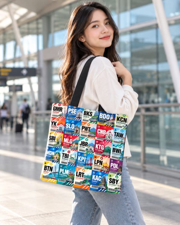 Kereta.id “Kode Stasiun Indonesia” Fullprint Tote Bag – Large